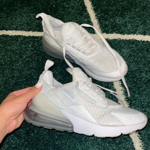 nike air max 270s